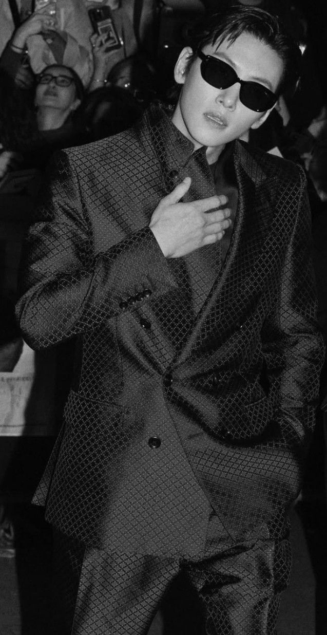 チ・チャンウクのビハインドカット