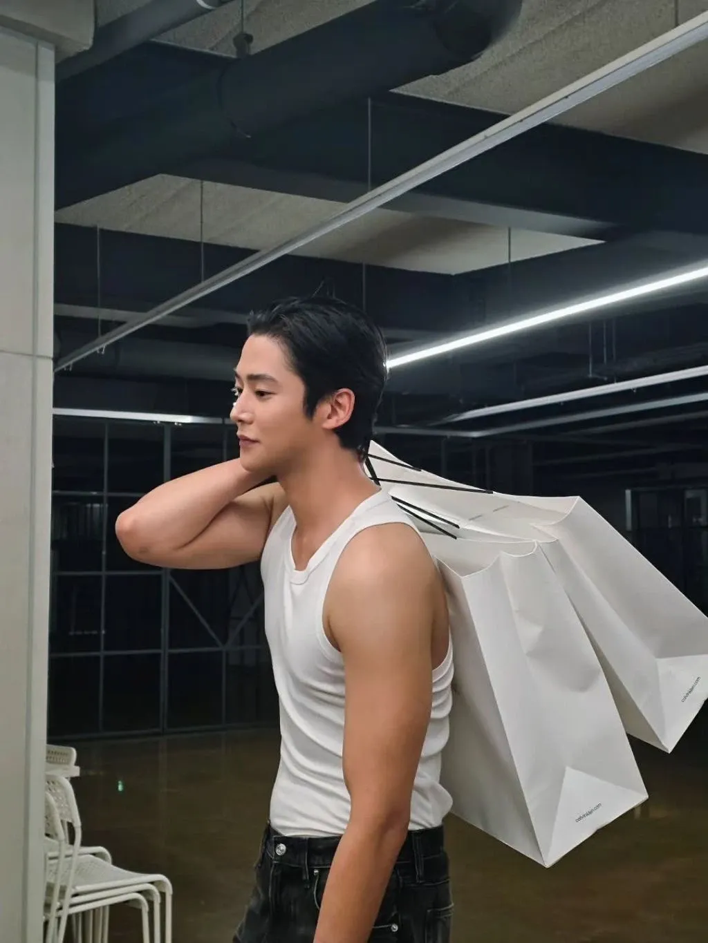 Momen yang diabadikan oleh penggemar Rowoon