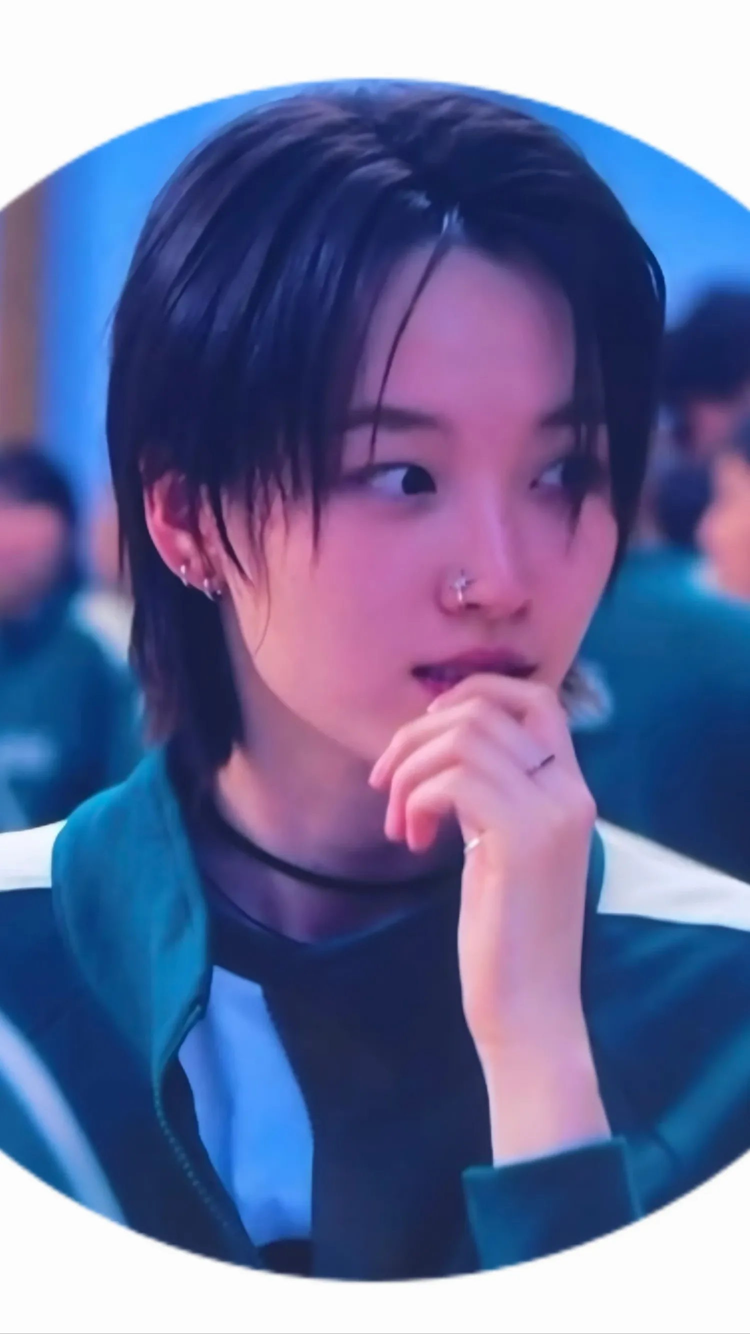 지금 주목받는 셀럽 게시글