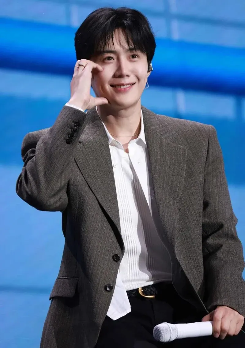 Latest photo of Kim Seonho