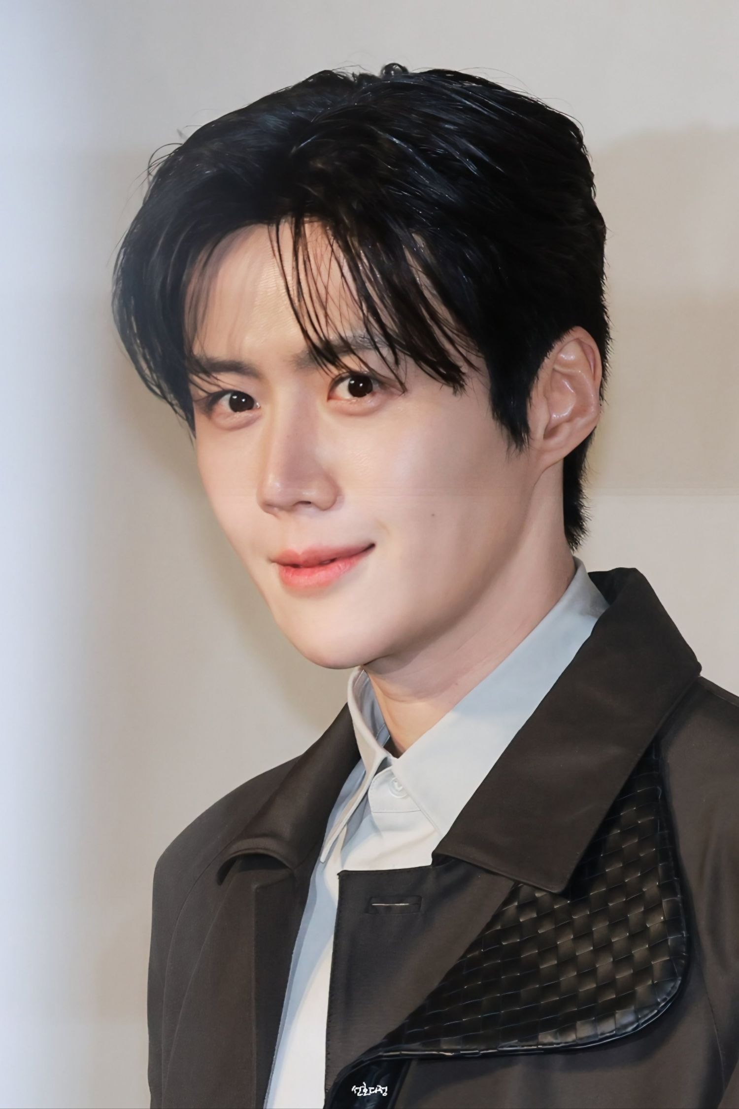 キム・ソンホの最近の活動ショット