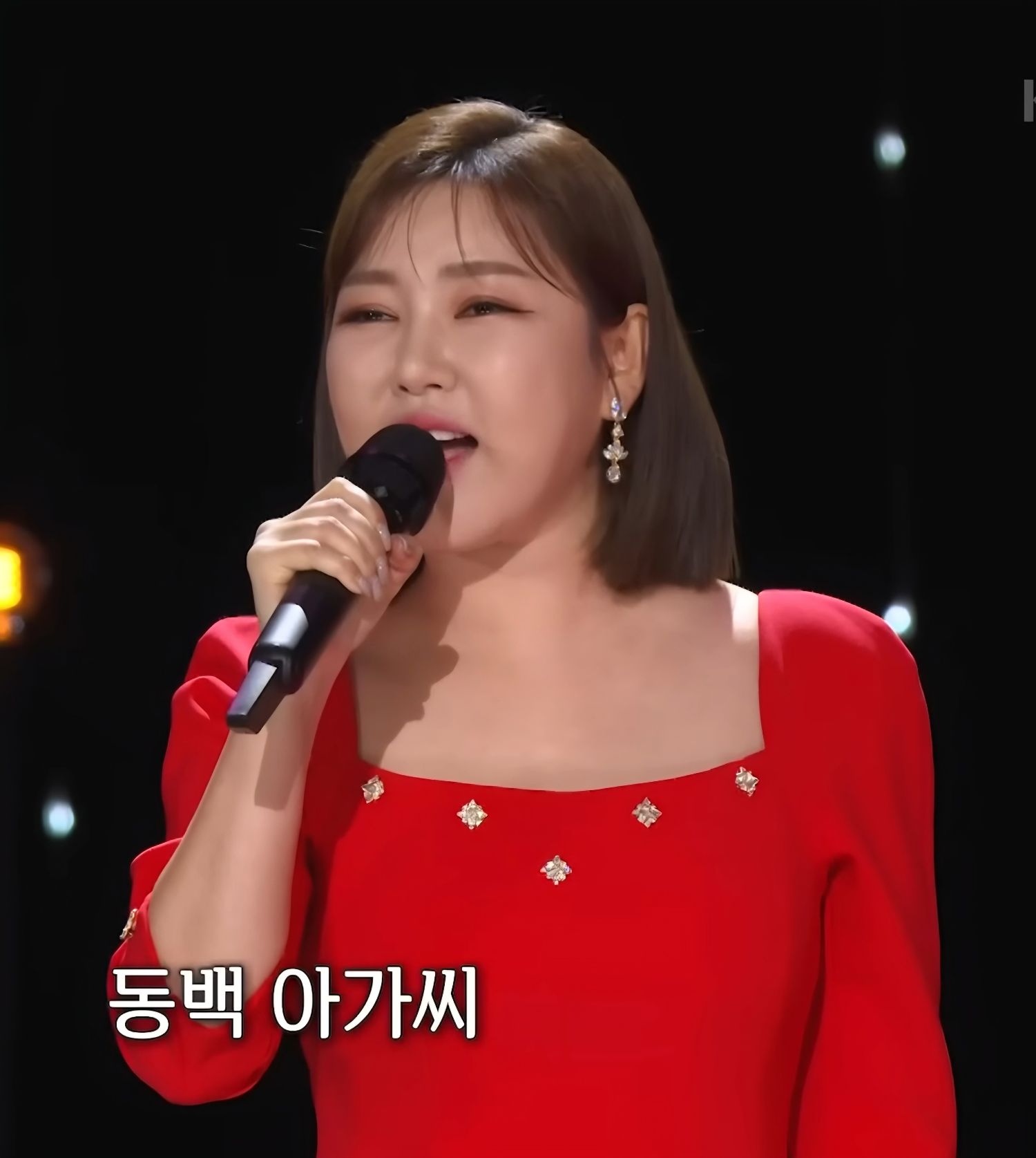 宋歌人的最新照片