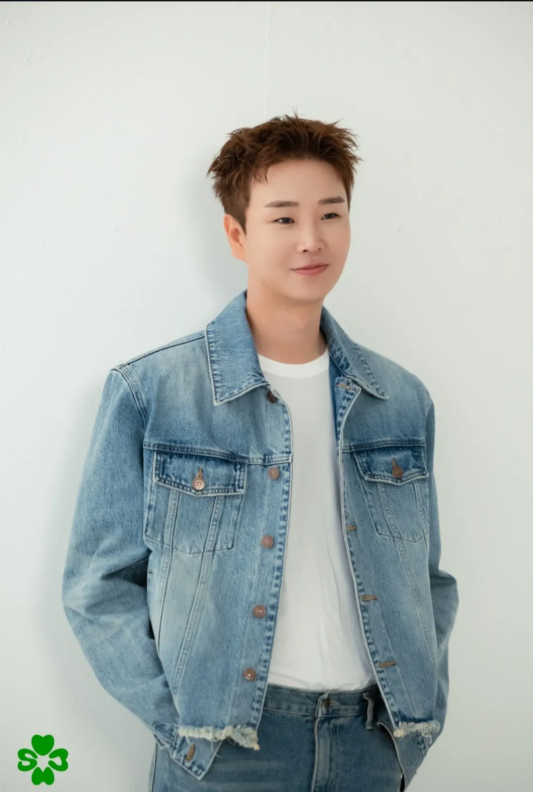 Recent activity shot of Song Minjun