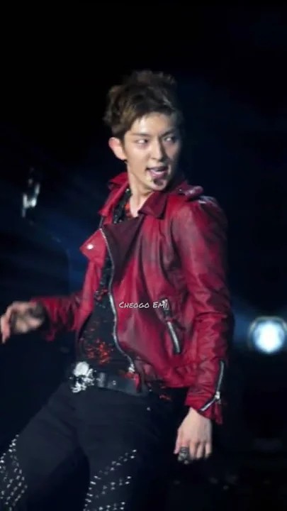 Emotional wallpaper shared by fans for Lee Joongi