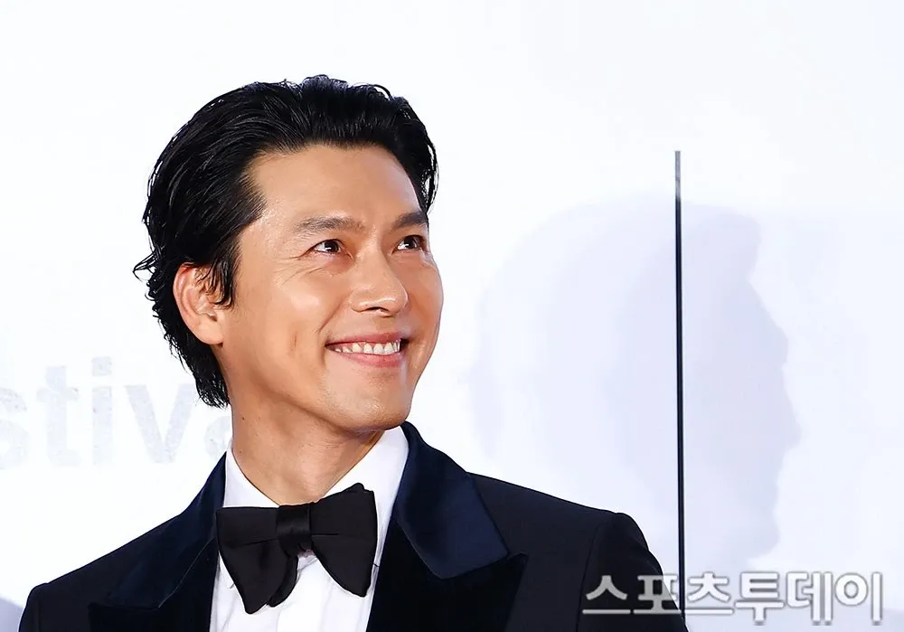 Foto terbaru dari Hyun Bin