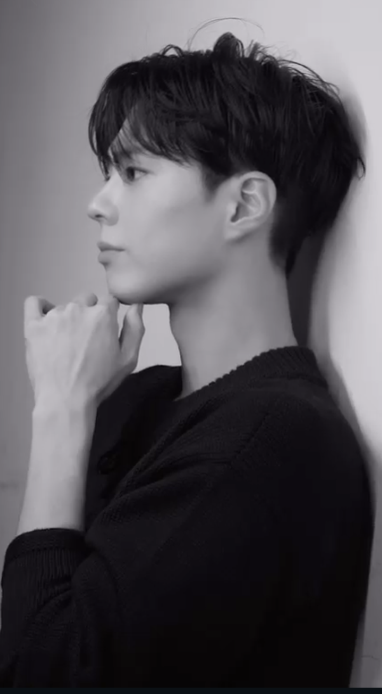 Special wallpaper made by Park Bogum's fans