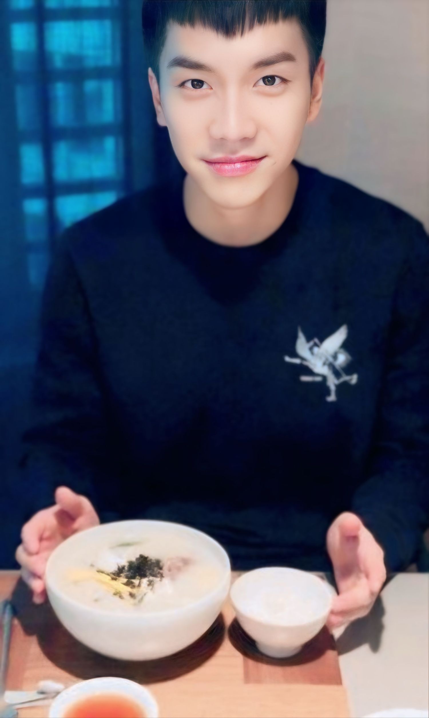 李升基的近期活动照