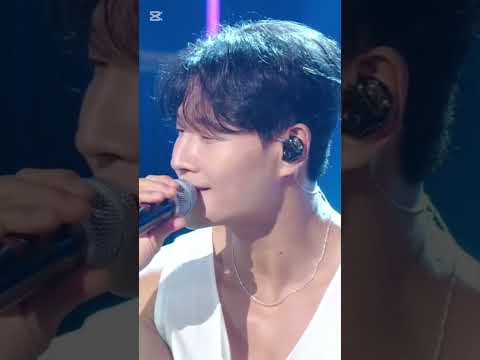 Latest photo of Kim Jongkook