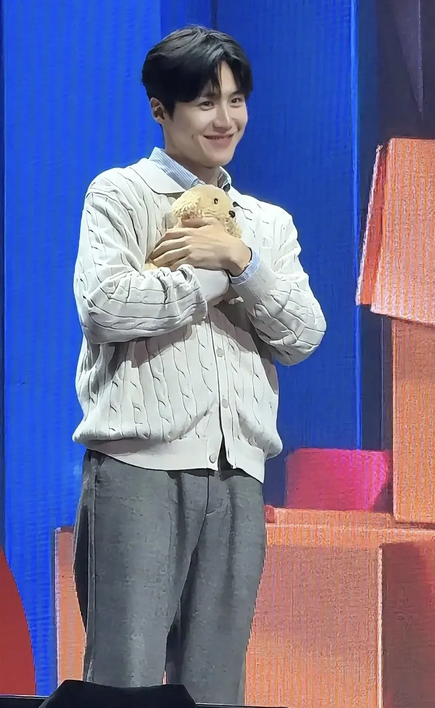 Recent activity shot of Kim Seonho