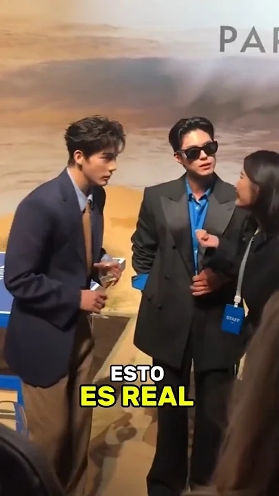 박보검 커뮤니티에서 인기있는 오늘의 배경화면