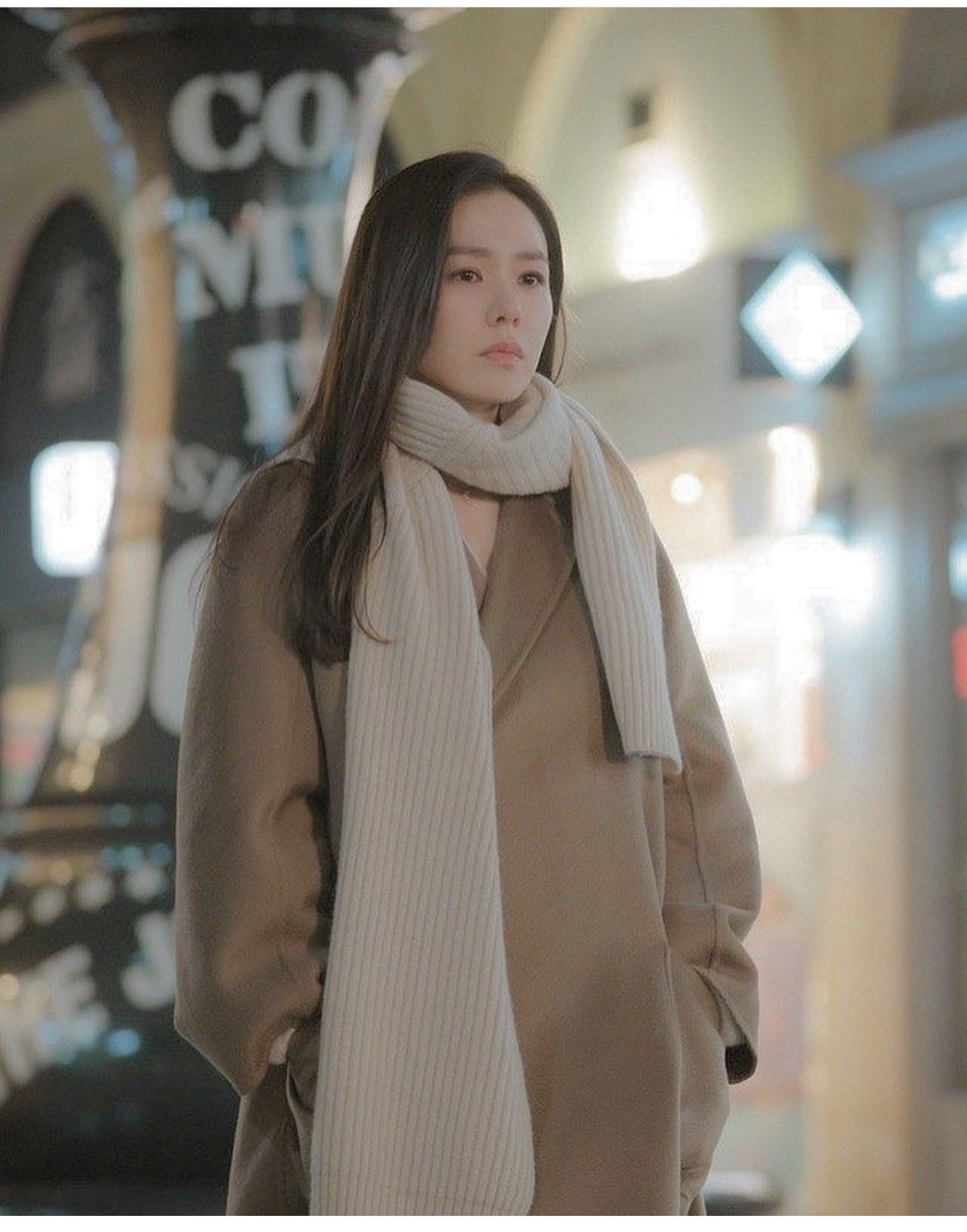 ソン・イェジンの最近の活動ショット