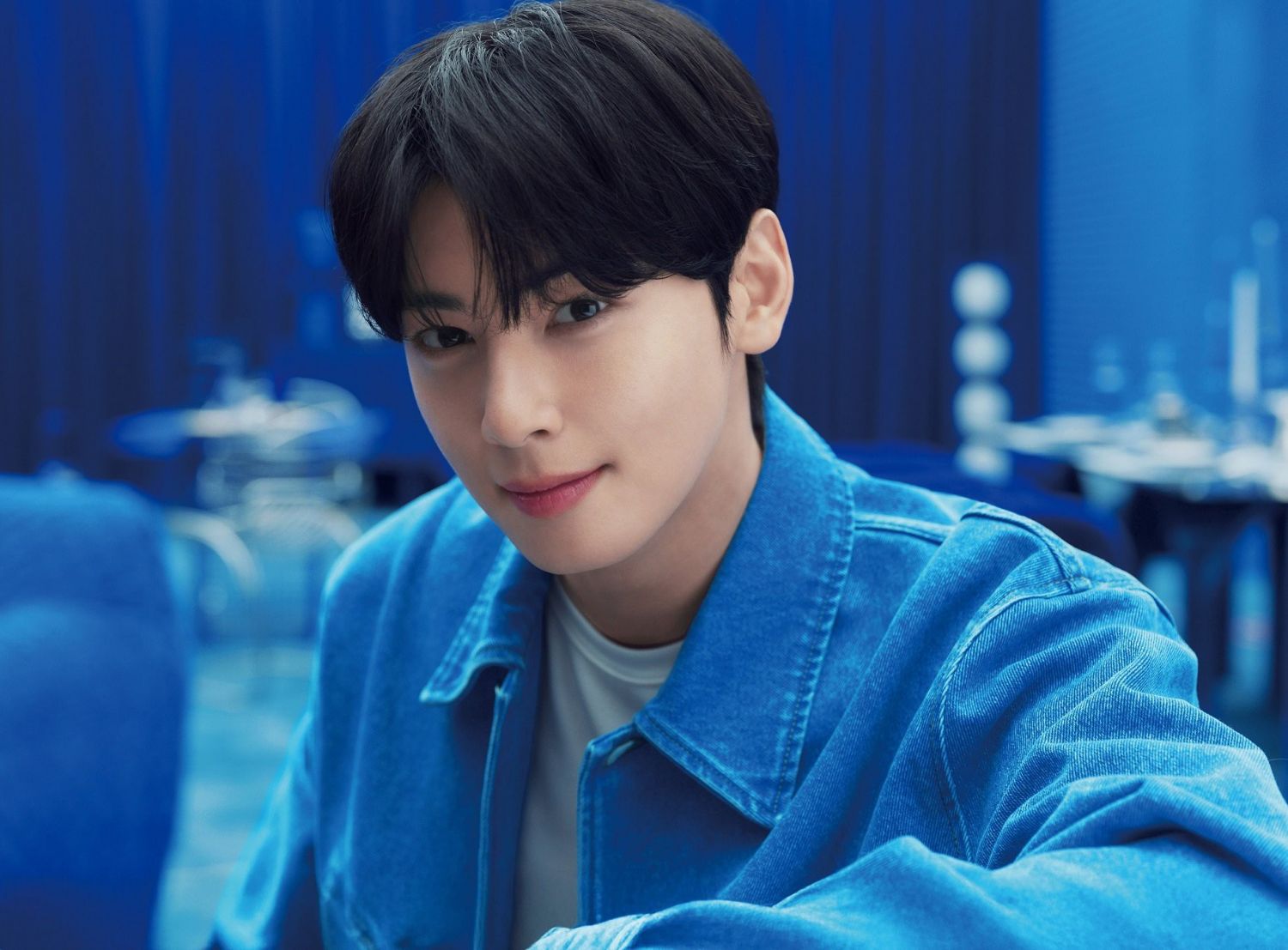 A moment captured by a fan of Cha Eunwoo