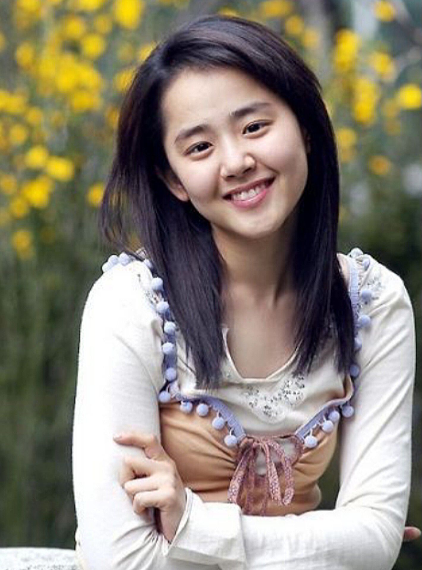 Recent activity shot of Moon Geunyoung