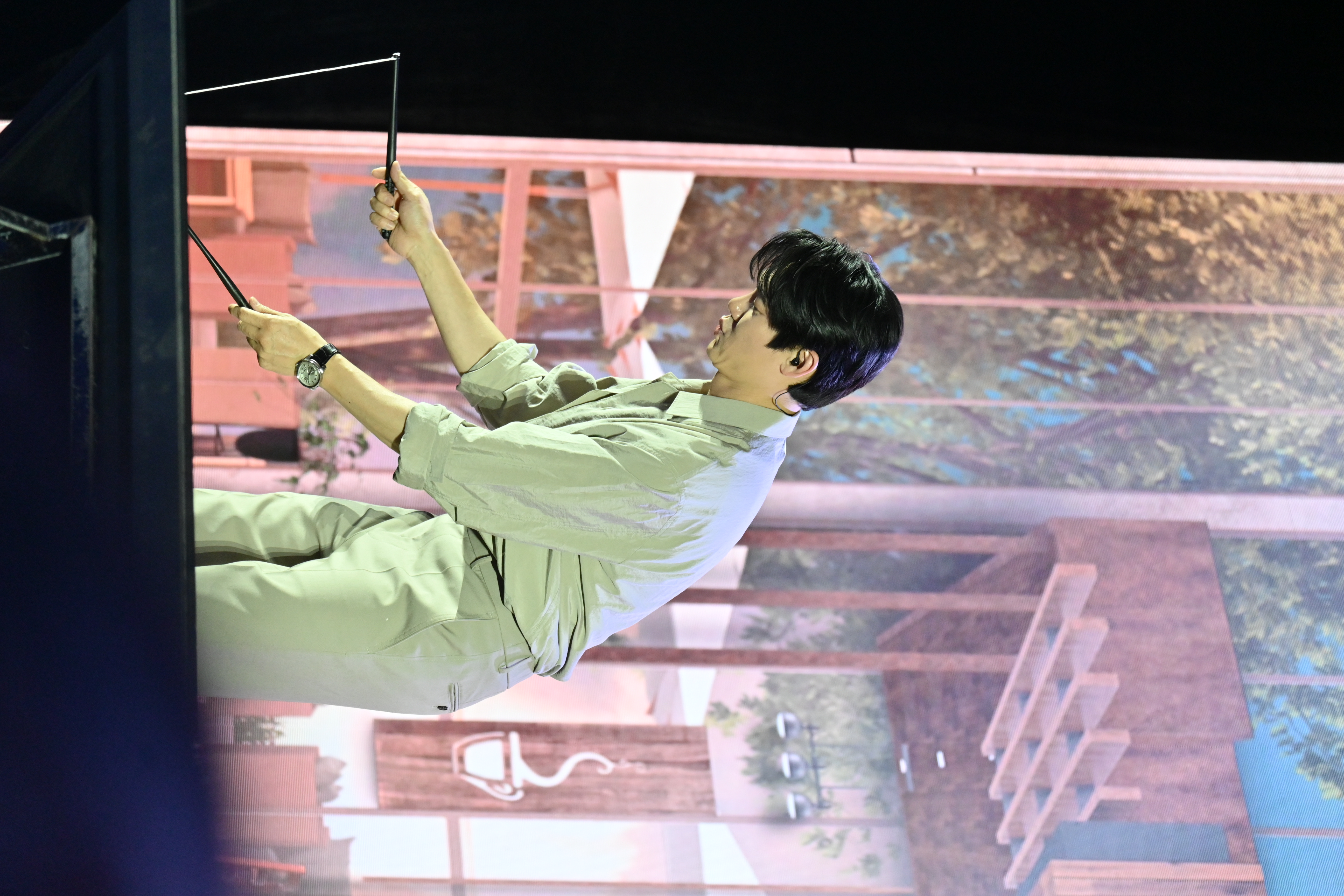 Recent activity shot of Yoo Yeonseok