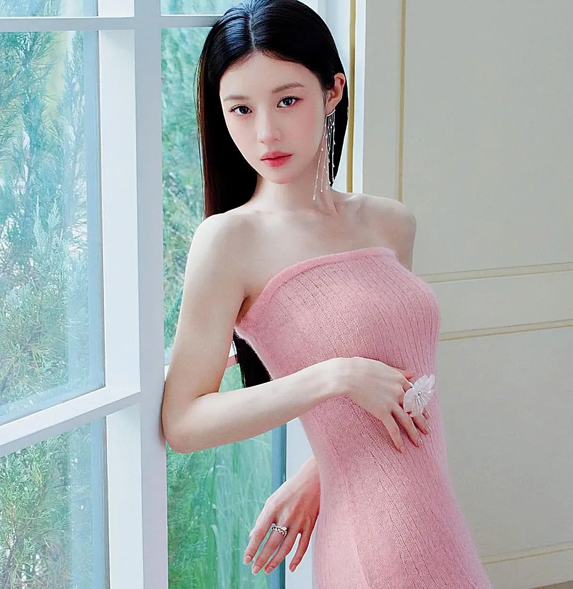 A moment captured by a fan of Go Younjung