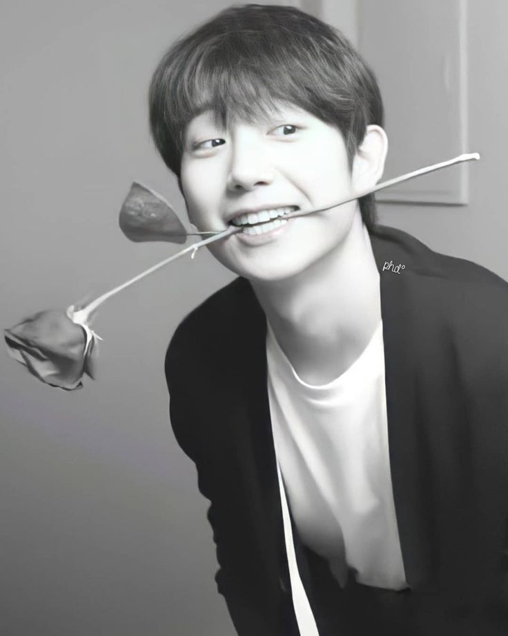 Latest photo of Jung Haein