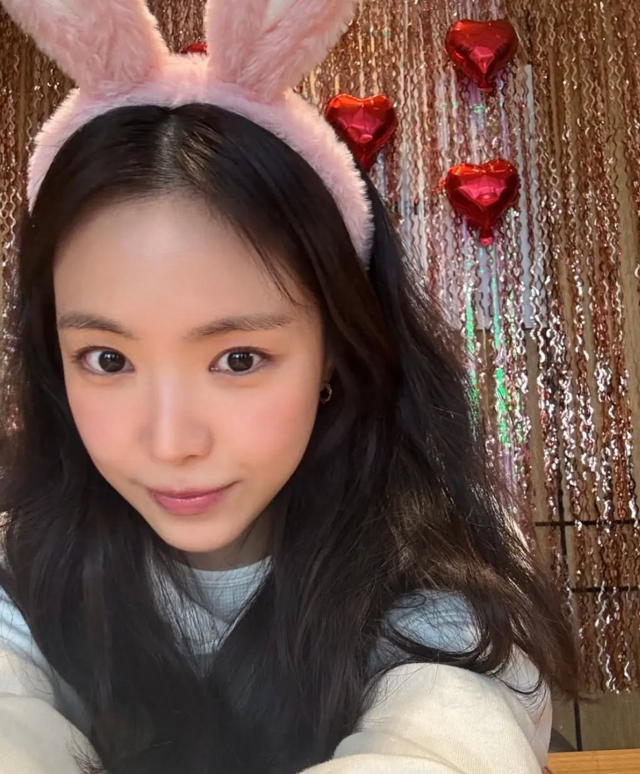 Feed komunitas selebriti terpopuler hari ini