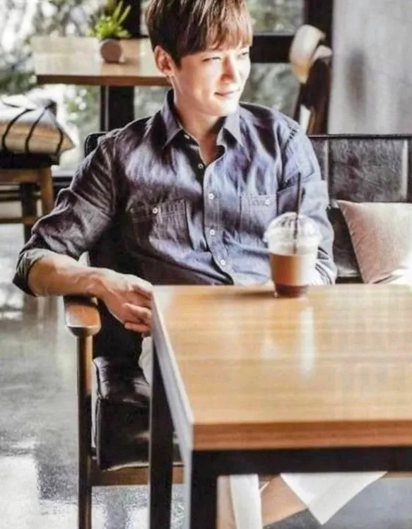 Recent activity shot of Choi Jinhyuk