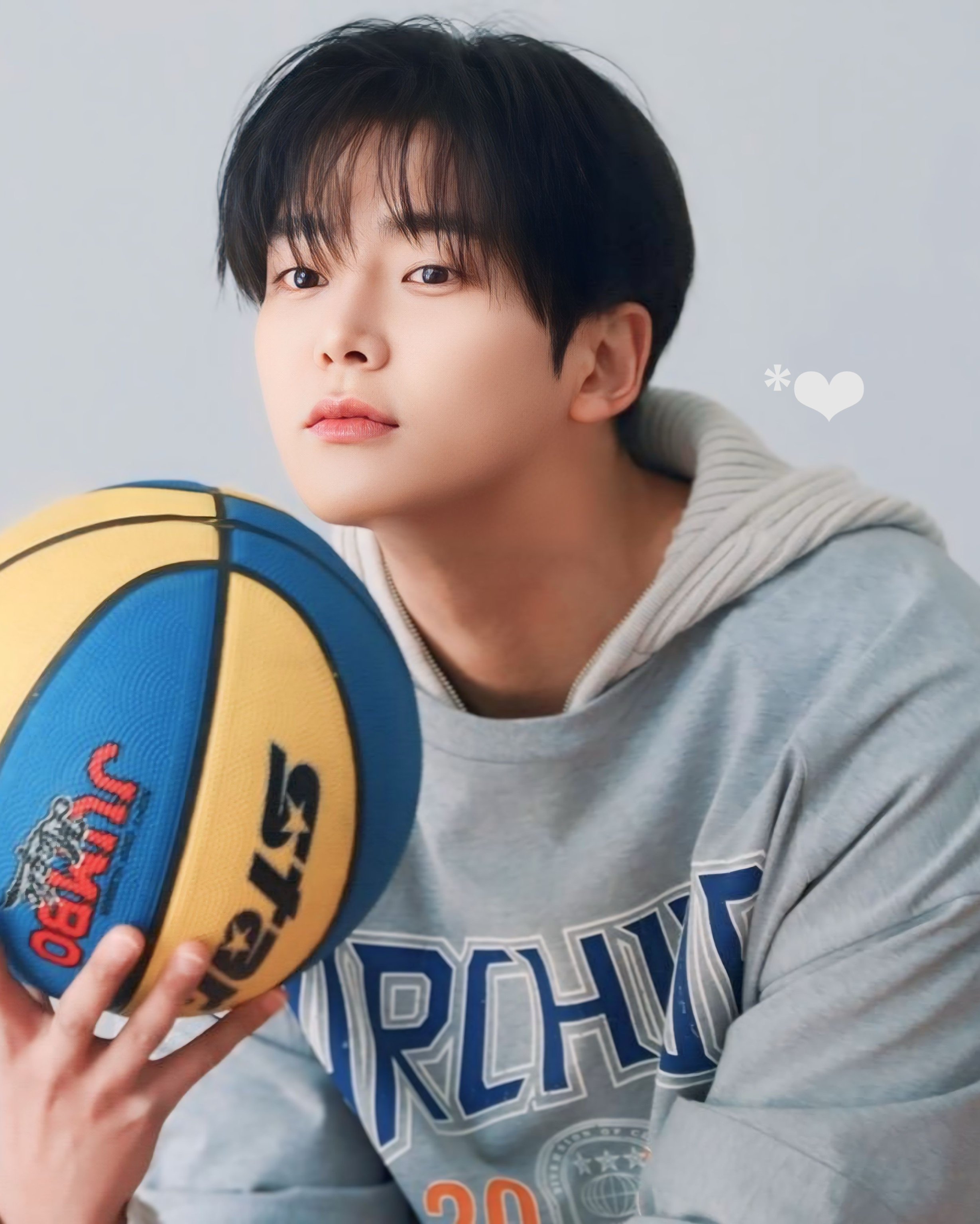 로운 최근 활동샷