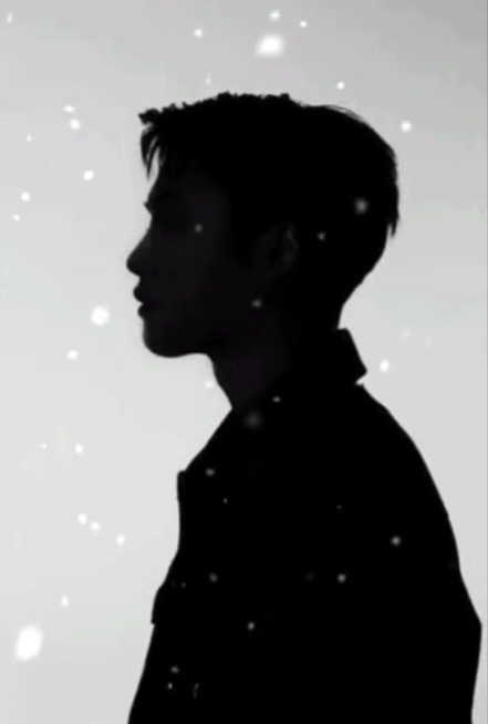 Foto terbaru dari Doh Kyungsoo (D.O.)