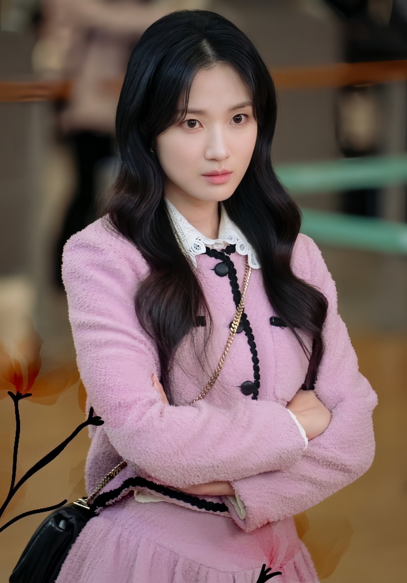 Behind-the-scenes cut of Kim Hyeyoon