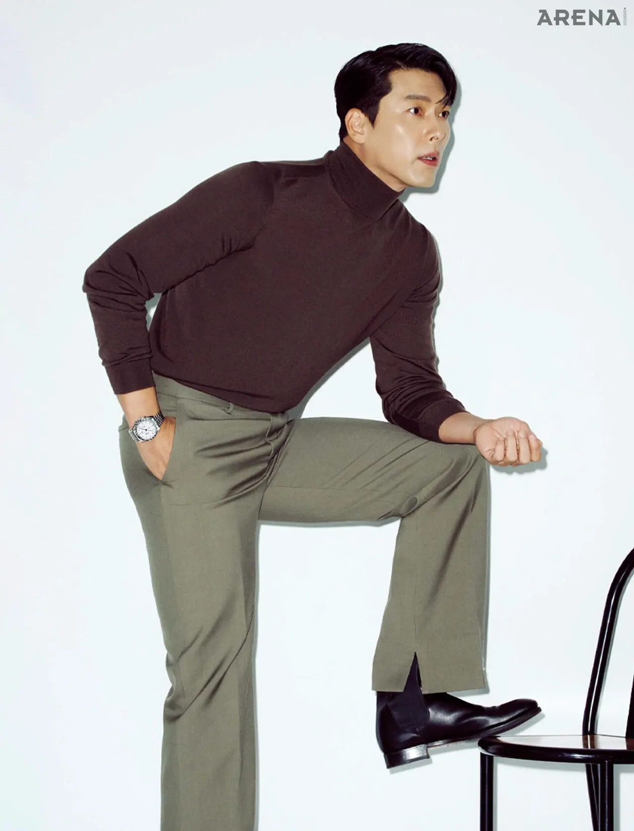 Foto kegiatan terbaru dari Hyun Bin