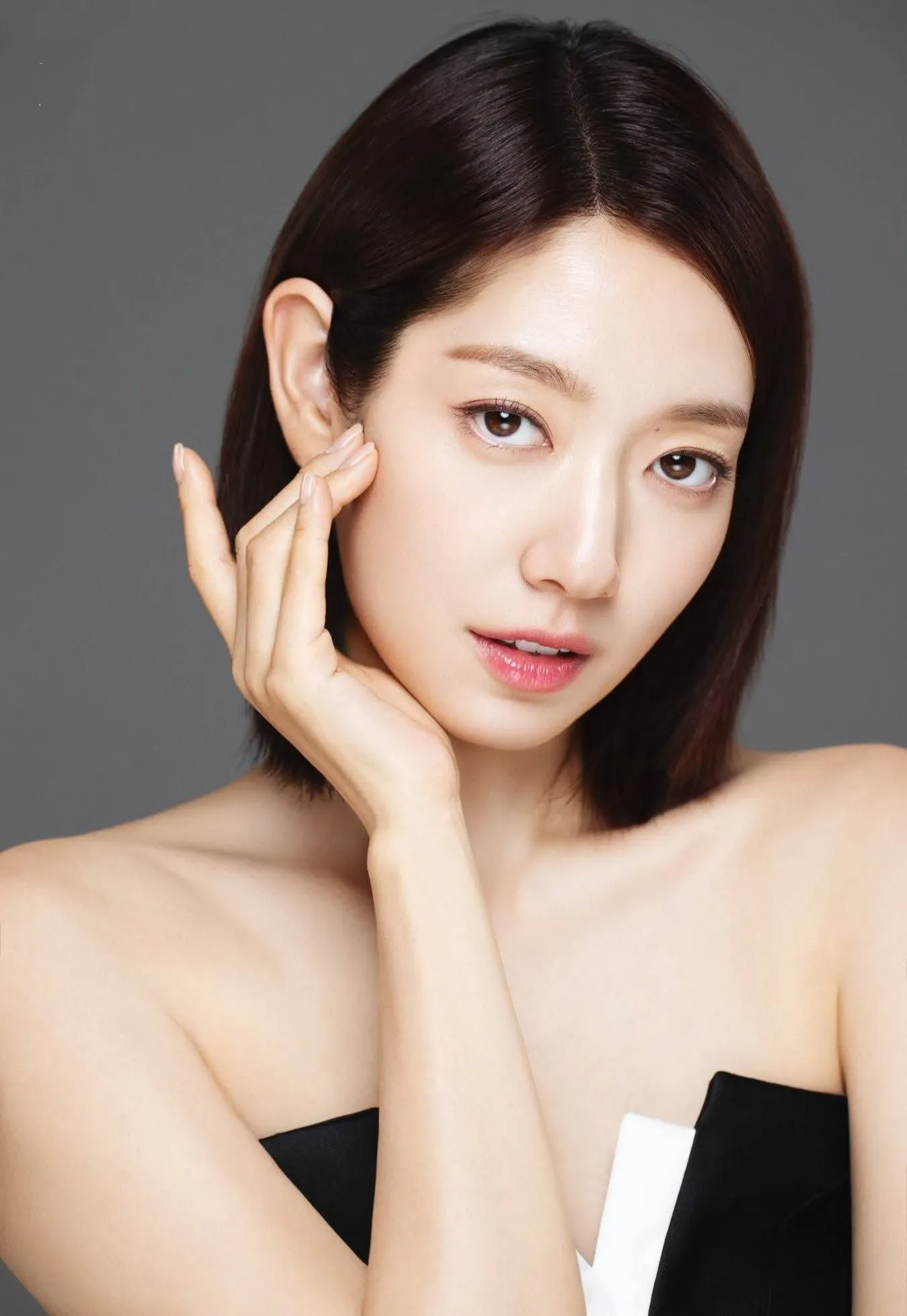 A moment captured by a fan of Park Shinhye