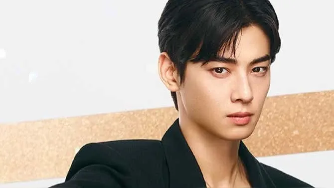 Latest photo of Cha Eunwoo