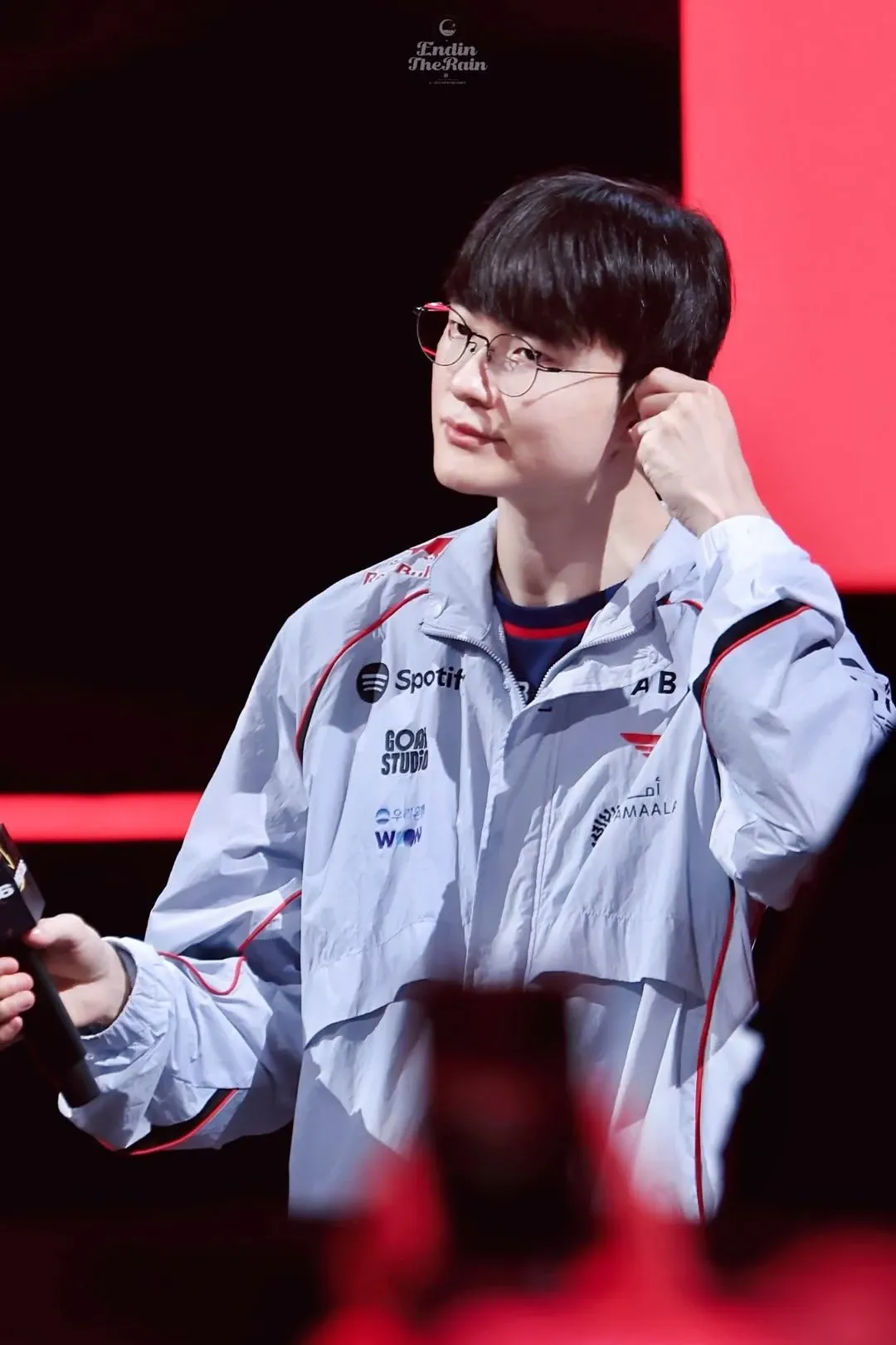 A moment captured by a fan of Faker