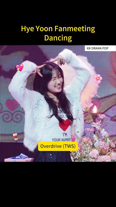 A moment captured by a fan of Kim Hyeyoon