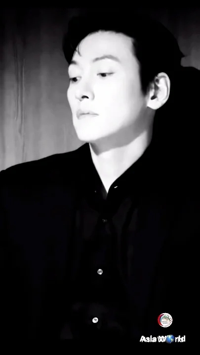 Today's popular wallpaper in Ji Changwook community