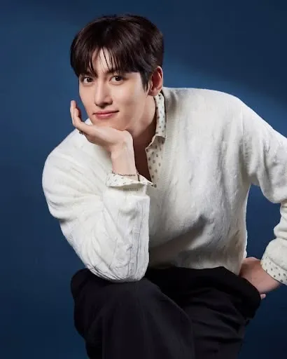 A moment captured by a fan of Ji Changwook