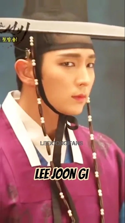 Behind-the-scenes cut of Lee Joongi