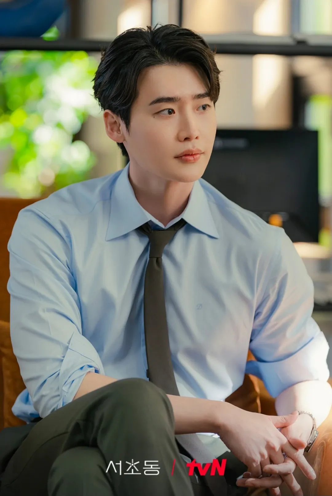 A moment captured by a fan of Lee Jongsuk