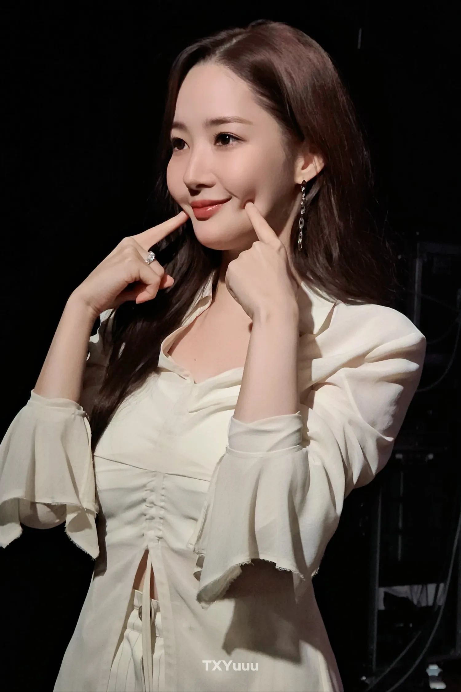 Recent activity shot of Park Minyoung