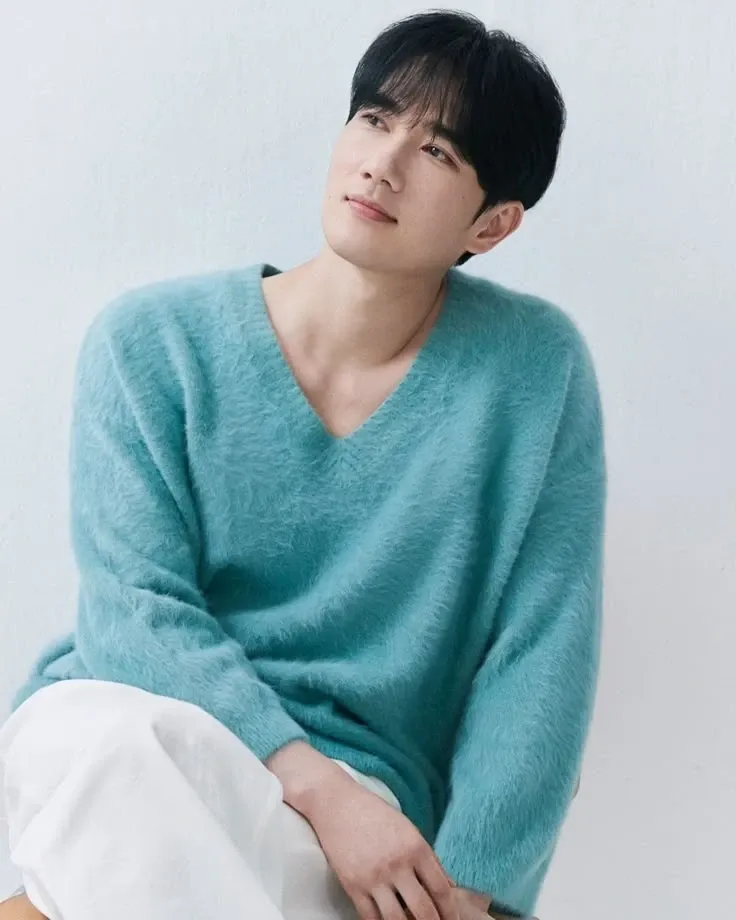 Behind-the-scenes cut of Um Taegoo