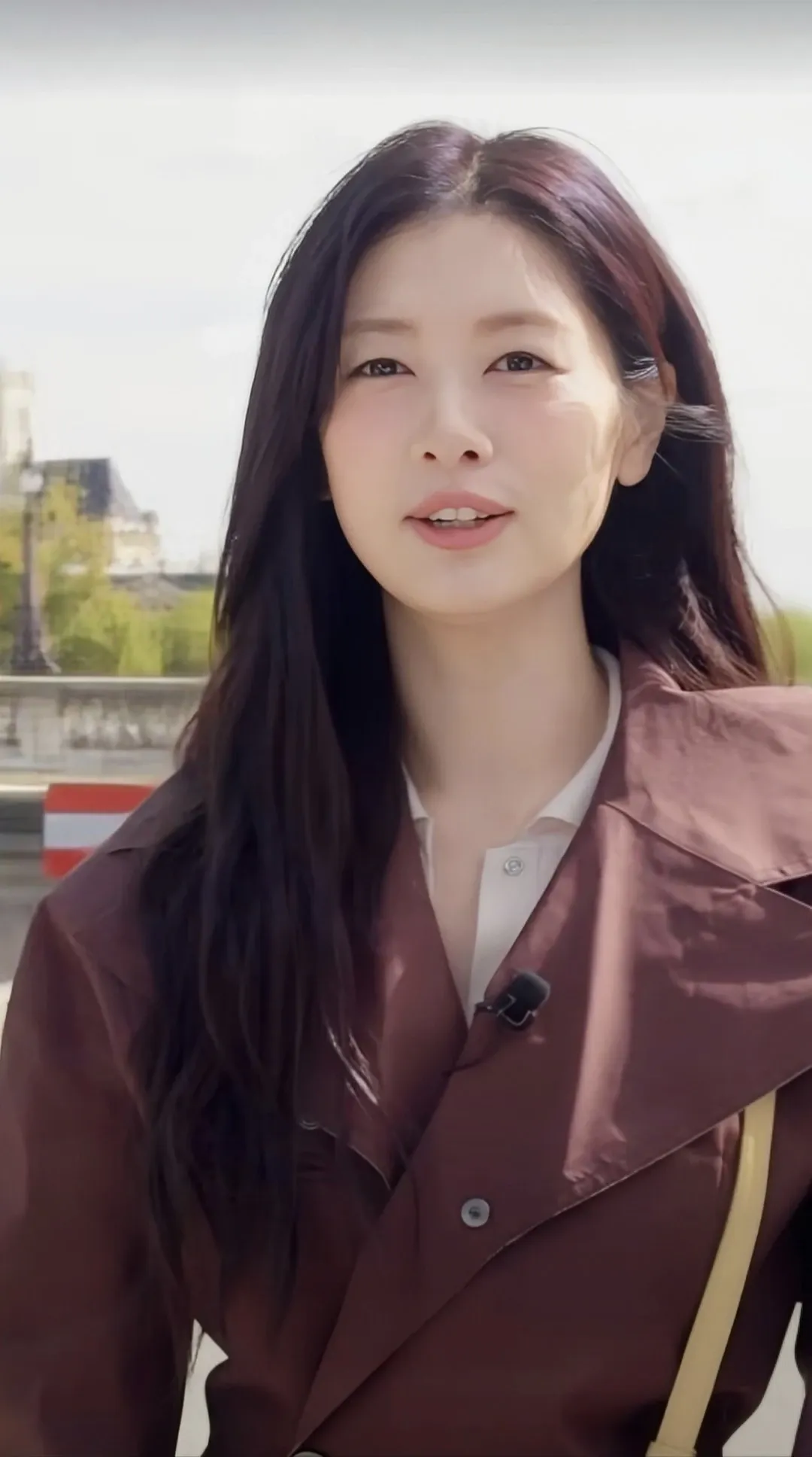 Emotional wallpaper shared by fans for Jung Somin