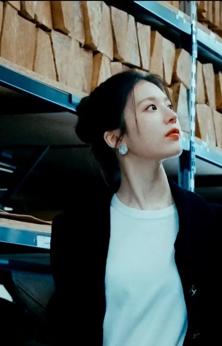 A moment captured by a fan of Go Younjung
