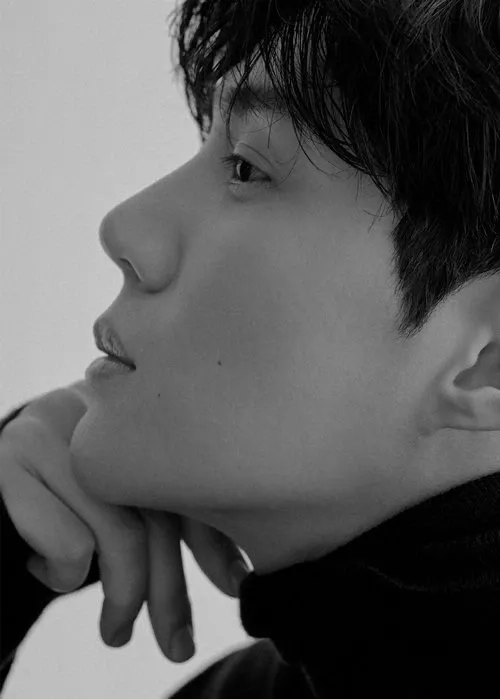 Latest photo of Kim Seonho