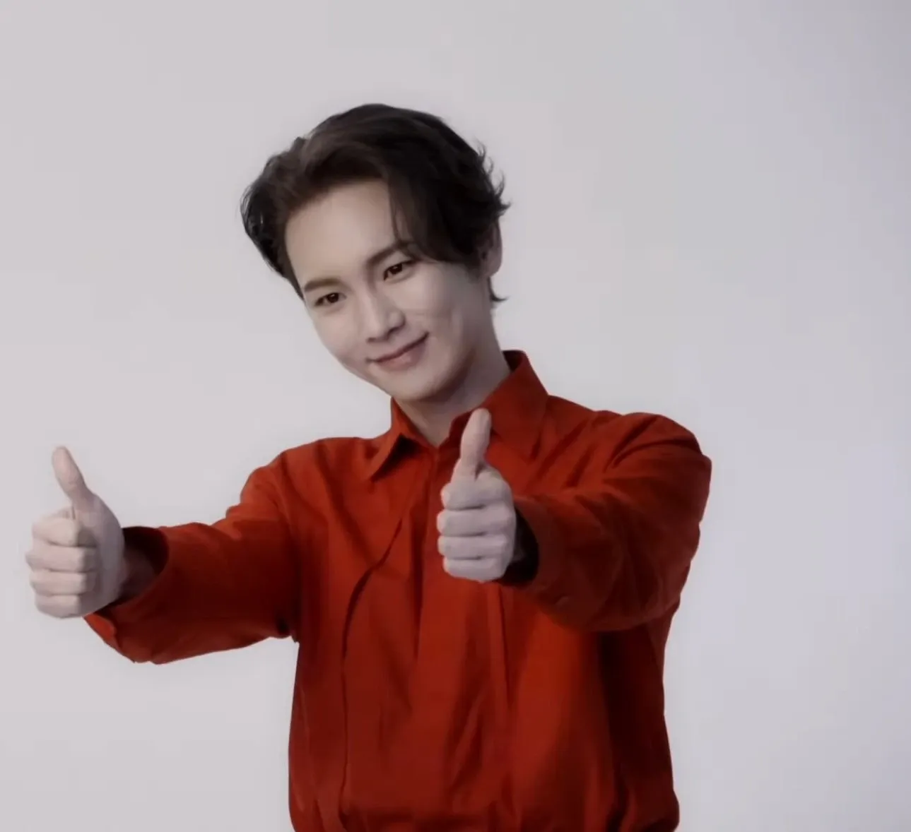 Behind-the-scenes cut of Key