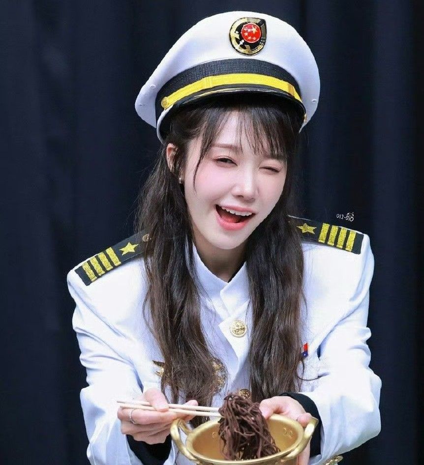 Latest photo of Jung Eunji