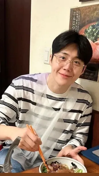 김선호 최근 활동샷