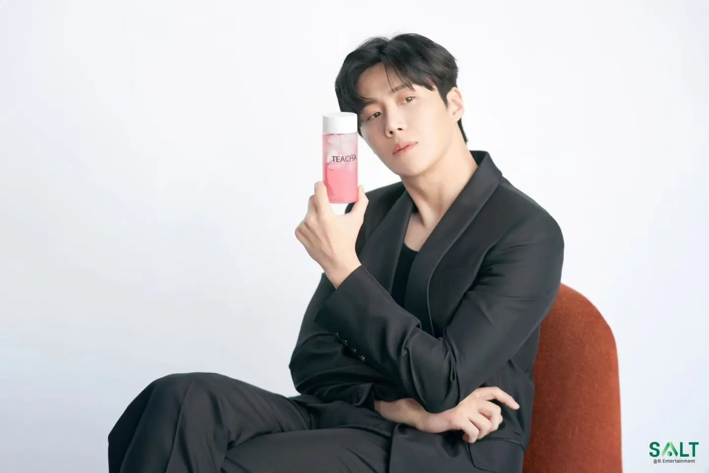 Recent activity shot of Kim Seonho