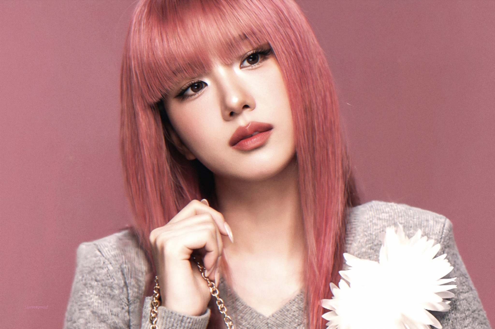 Latest photo of Jisoo (1995)