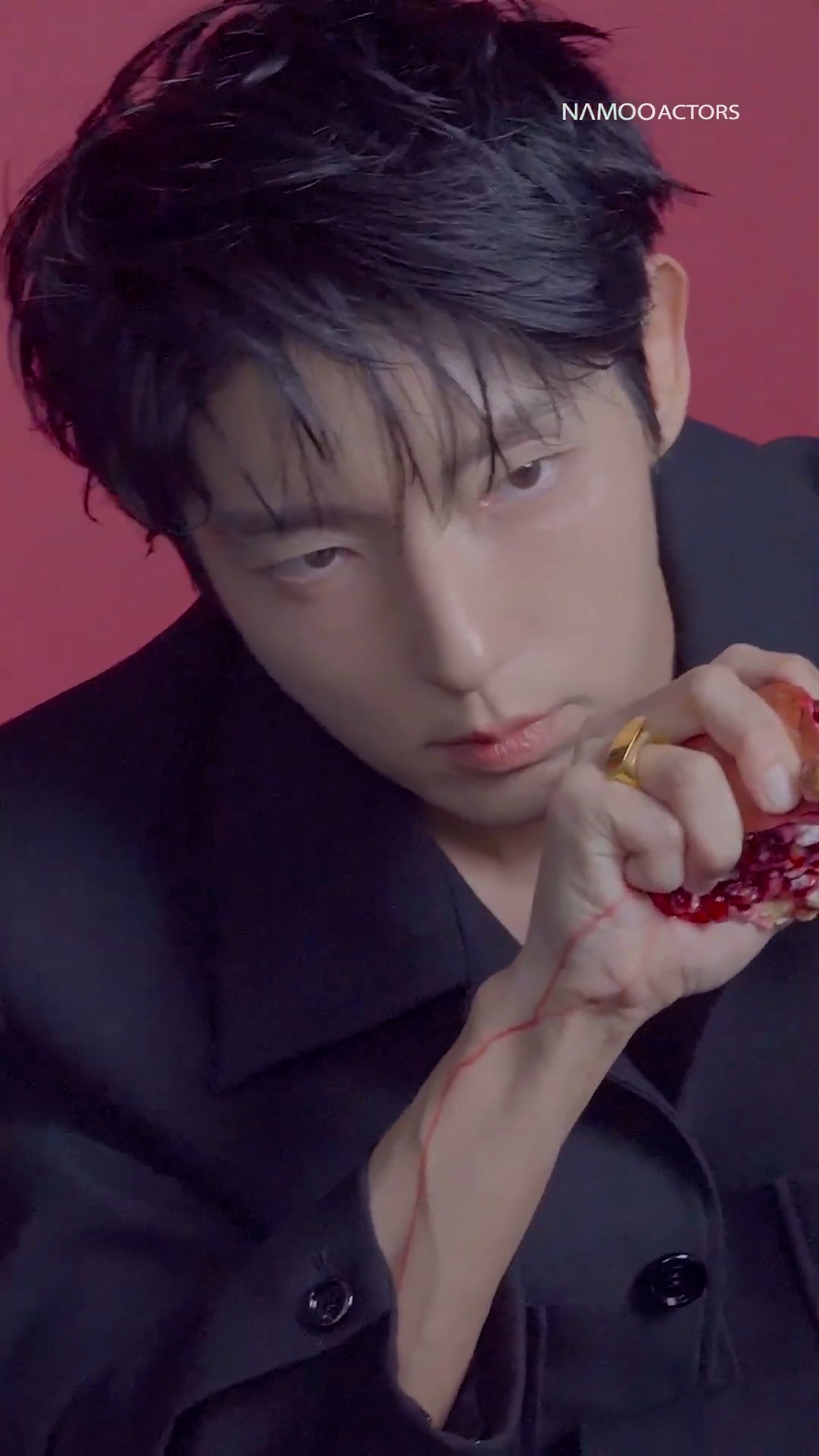 Behind-the-scenes cut of Lee Joongi