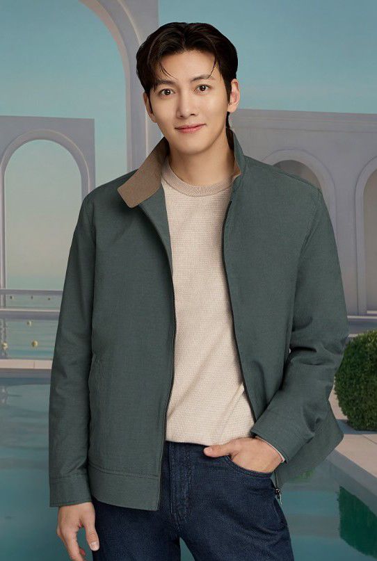 粉絲拍下的池昌旭瞬間