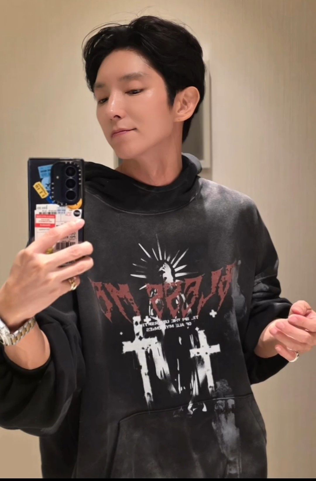Recent activity shot of Lee Joongi