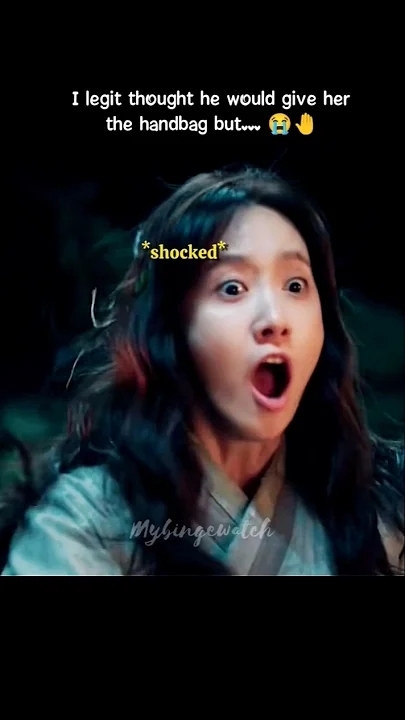 林允儿粉丝亲手制作的特别壁纸