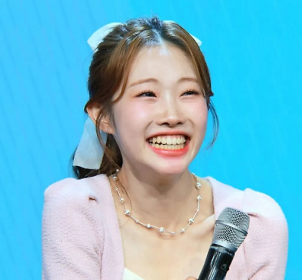 A moment captured by a fan of Jung Seojoo