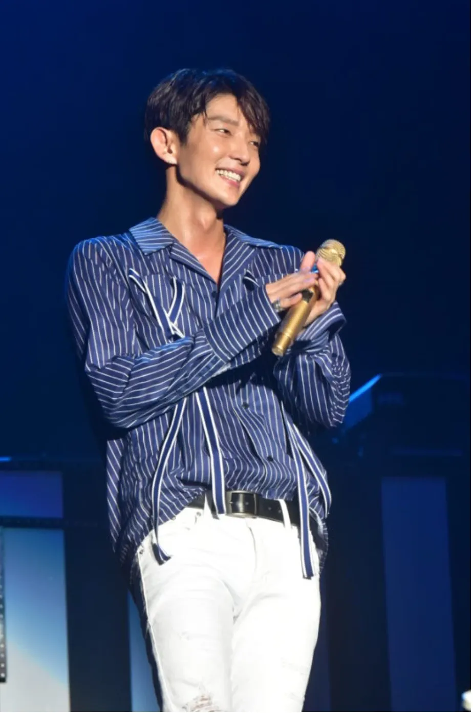 이준기 최근 활동샷